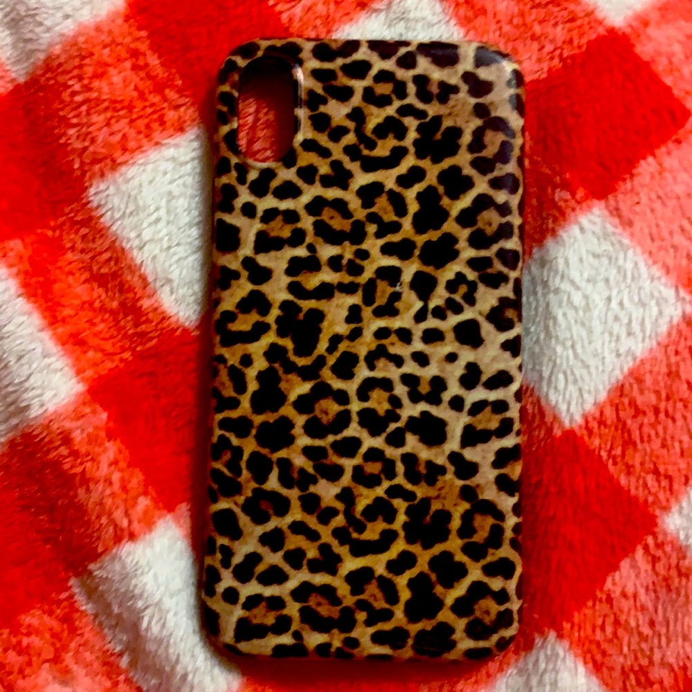 It’s a iPhone XR animal print